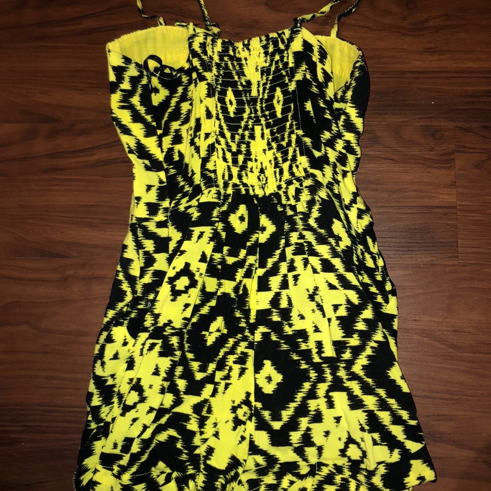 Romper - Picture 2 of 2